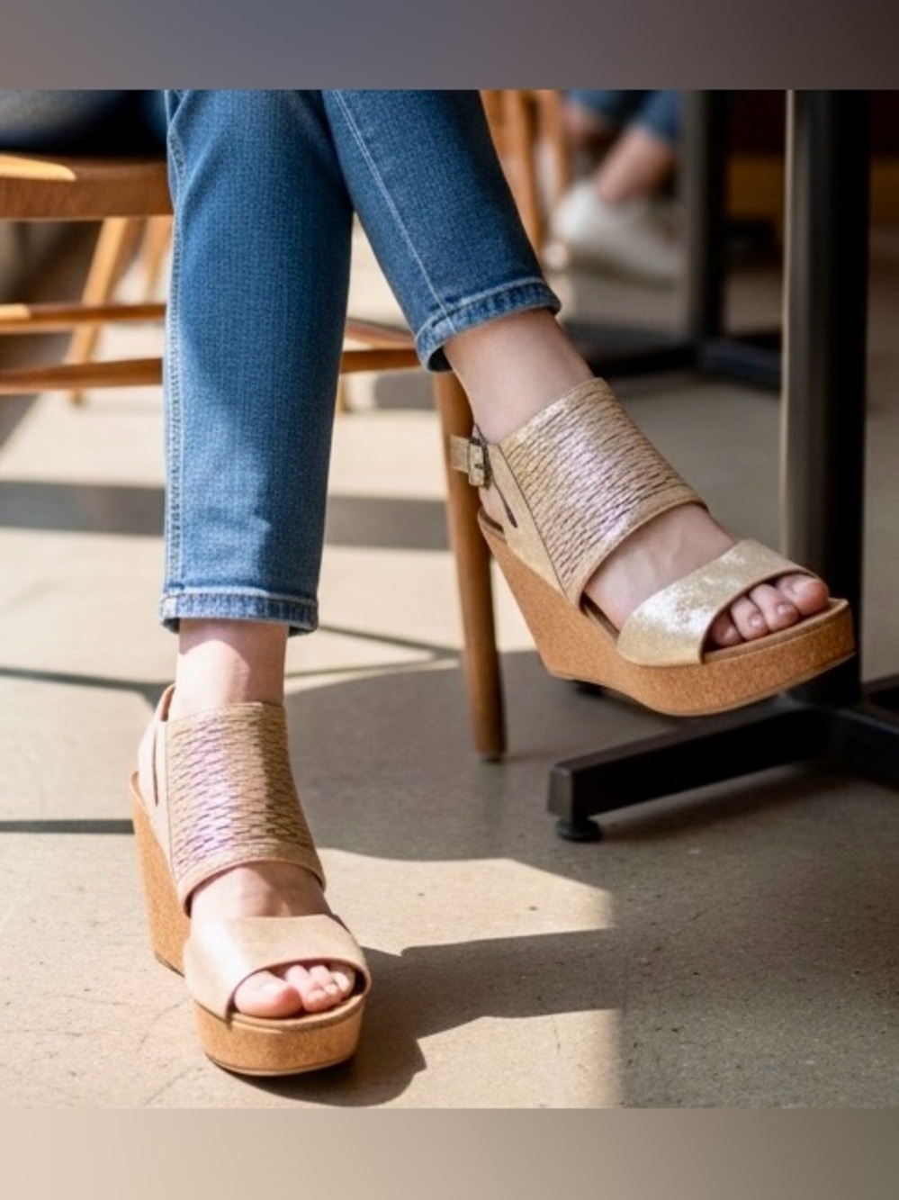 SOFFT Metallic Beige/Gold Wedge Sandals, Size 8